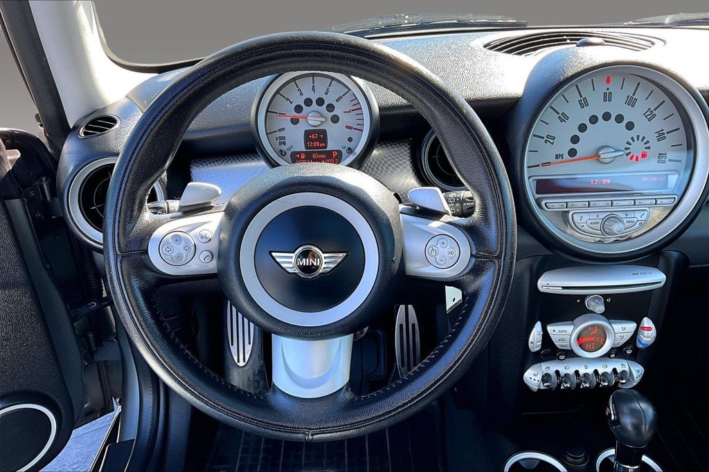 Used 2010 MINI Cooper S FWD image 2