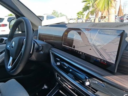 New 2026 BMW X5 sDrive40i w/ Climate Comfort Package RWD image 10