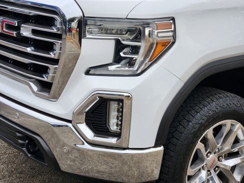 Used 2019 GMC Sierra 1500 SLT image 9