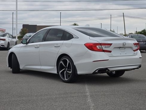Used 2018 Honda Accord Sport image 17