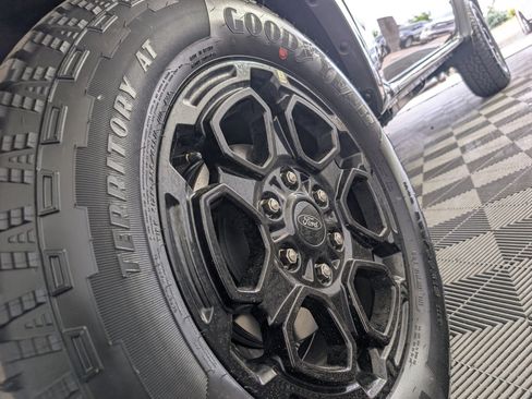 New 2025 Ford Ranger XLT w/ Equipment Group 301A High image 19