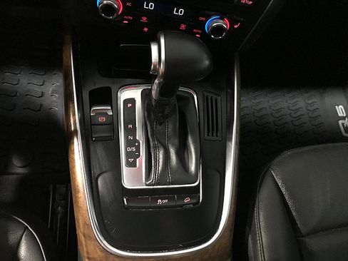 Used 2013 Audi Q5 2.0T Premium w/ Convenience Pkg AWD/4WD image 28