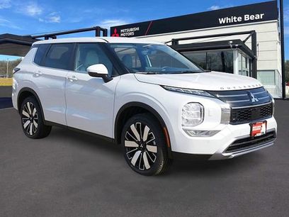 New 2026 Mitsubishi Outlander SE