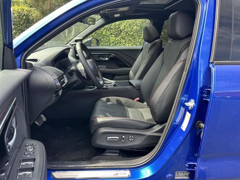New 2025 Acura ADX A-Spec image 11