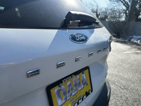 Used 2022 Ford Escape SEL w/ Technology Package image 46