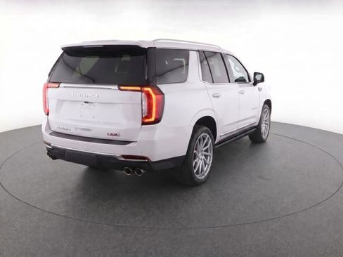 Used 2026 GMC Yukon Denali w/ Sun & Power Step Package AWD/4WD image 6
