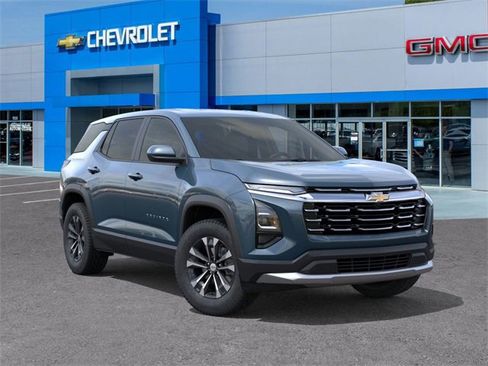 New 2026 Chevrolet Equinox LT w/ LPO, Floor Liner Package image 7