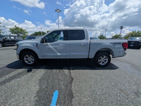 Certified 2024 Ford F150 XLT w/ Mobile Office Package AWD/4WD image 6