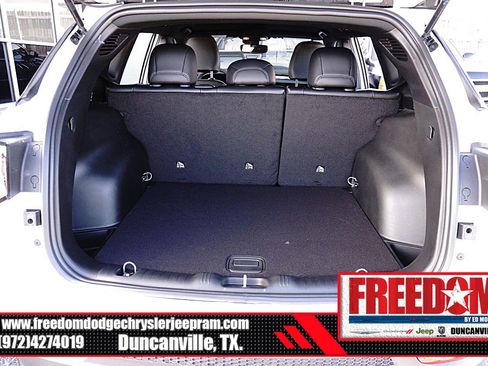 New 2026 Jeep Compass Latitude image 46