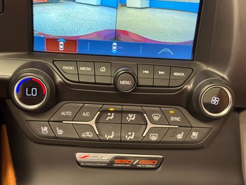 Used 2018 Chevrolet Corvette Z06 image 16