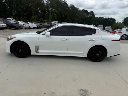 Used 2019 Kia Stinger RWD image 4