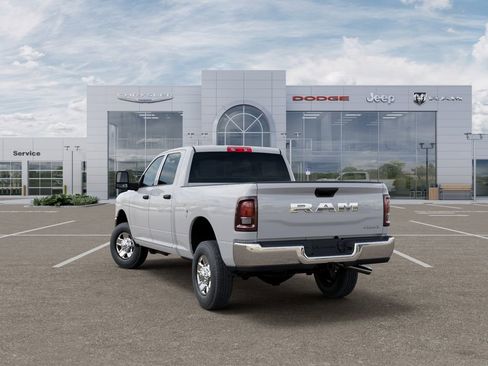 New 2026 RAM 2500 Tradesman w/ Chrome Appearance Group AWD/4WD image 3