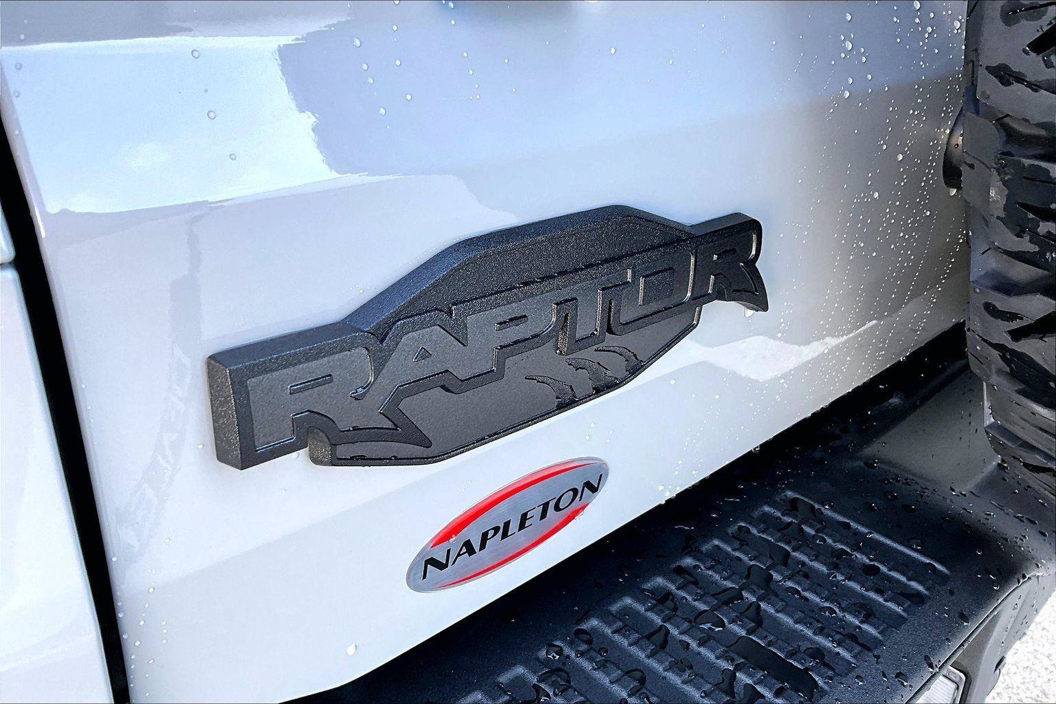 New 2026 Ford Bronco Raptor w/ Interior Carbon Fiber Pack AWD/4WD image 10