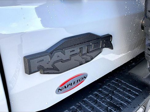 New 2026 Ford Bronco Raptor w/ Interior Carbon Fiber Pack AWD/4WD image 10