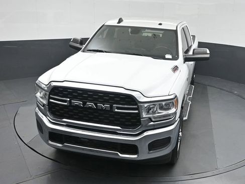 Used 2022 RAM 2500 Big Horn AWD/4WD image 36
