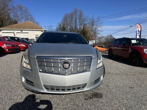 Used 2013 Cadillac XTS Platinum AWD/4WD image 3