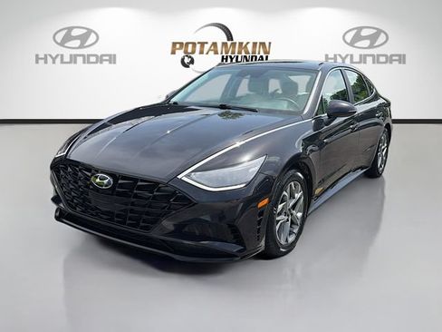 Used 2023 Hyundai Sonata SEL w/ Preferred Accessory Package FWD image 1