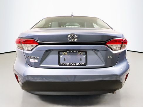 Used 2025 Toyota Corolla LE FWD image 6