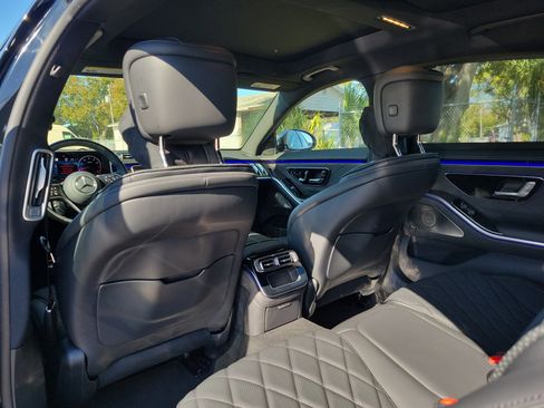 Certified 2025 Mercedes-Benz S 580 4MATIC Sedan image 15