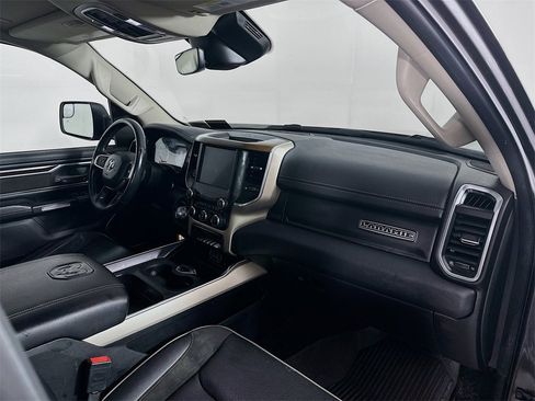 Used 2022 RAM 1500 Laramie image 32