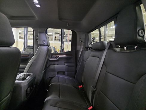 New 2026 Chevrolet Silverado 1500 RST w/ Redline Edition image 17