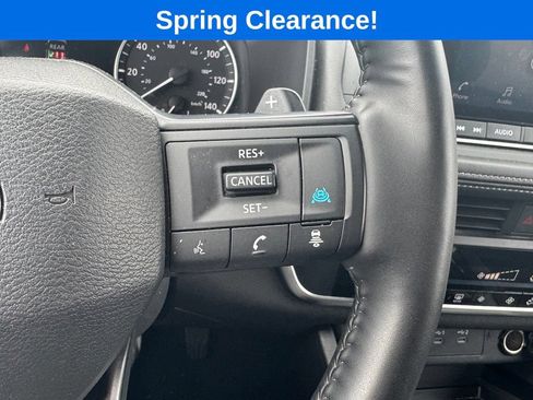 Used 2025 Nissan Rogue SV AWD/4WD image 23