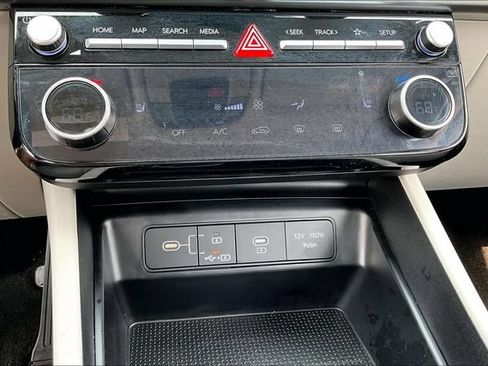 Used 2026 Hyundai Tucson SEL AWD/4WD image 16