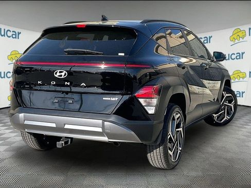 Used 2026 Hyundai Kona SEL Premium AWD/4WD image 6