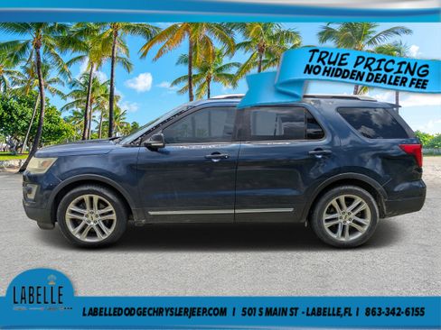 Used 2016 Ford Explorer XLT w/ Equipment Group 202A FWD image 6