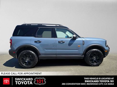 Used 2025 Ford Bronco Sport Badlands w/ Sasquatch Badlands Package AWD/4WD image 1