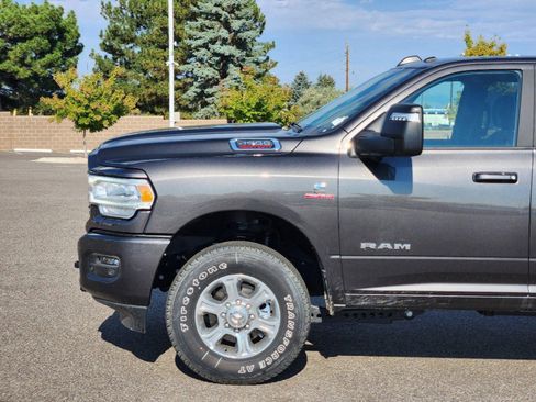 New 2024 RAM 2500 Big Horn w/ Tech Package image 29