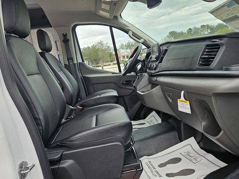 New 2025 Ford Transit 150 Low Roof image 32
