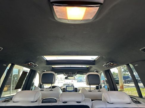 Used 2018 Mercedes-Benz GLS 63 AMG GLS 63 AMG image 47