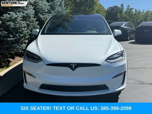 Used 2022 Tesla Model X Plaid AWD/4WD image 2