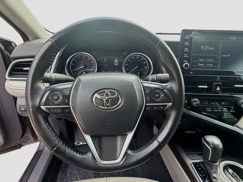 Used 2023 Toyota Camry XLE AWD/4WD image 8