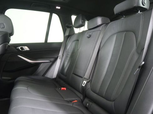 Certified 2022 BMW X5 sDrive40i w/ Premium Package image 15