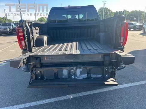 Used 2021 GMC Sierra 1500 SLT w/ SLT Premium Plus Package AWD/4WD image 30