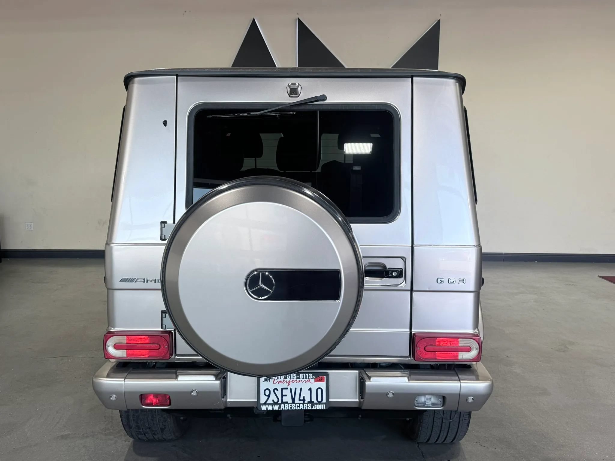 Used 2016 Mercedes-Benz G 63 AMG 4MATIC image 5