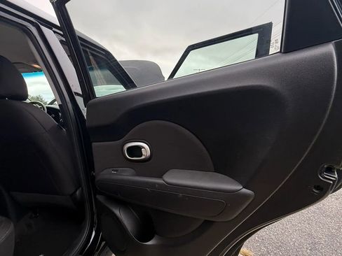 Used 2018 Kia Soul image 39