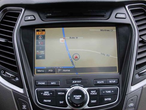 Used 2015 Hyundai Santa Fe GLS w/ Option Group 03 image 22