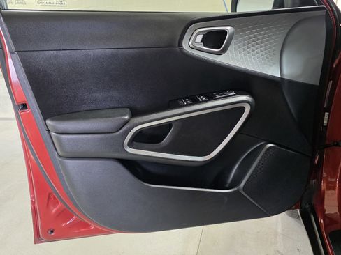 Used 2023 Kia Soul LX w/ Option Group 015 image 20