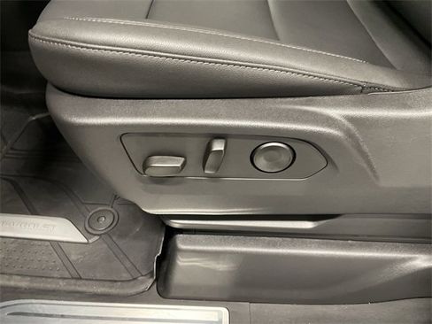 New 2026 Chevrolet Silverado 3500 LTZ w/ LTZ Convenience Package image 21