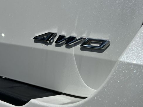 Used 2025 Ford Explorer ST-Line AWD/4WD image 37