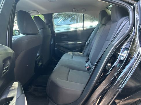 Used 2025 Toyota Corolla LE FWD image 8
