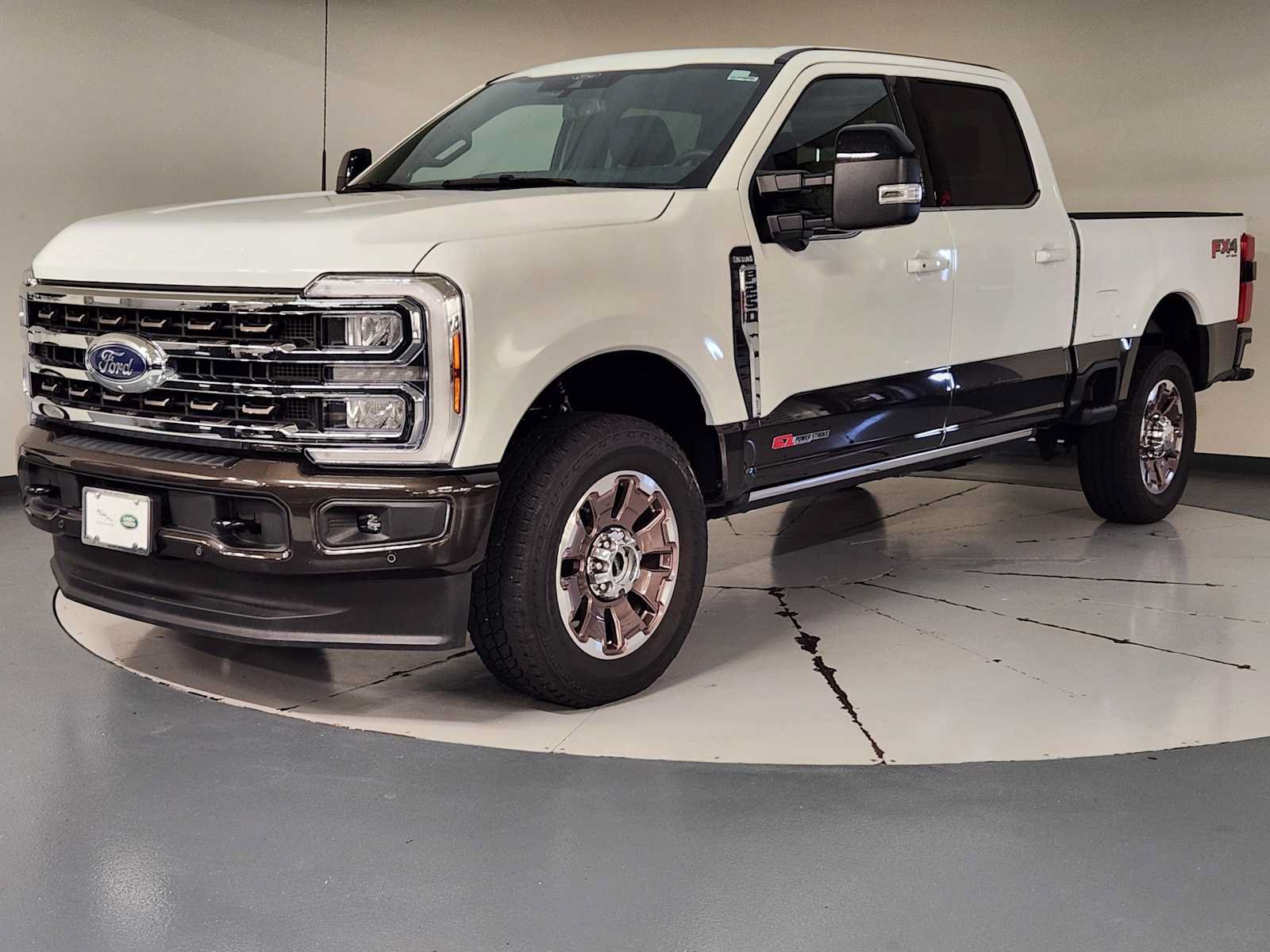 Used 2024 Ford F250 King Ranch AWD/4WD image 1