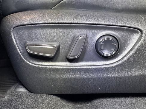 Certified 2021 Toyota RAV4 XSE AWD/4WD image 30