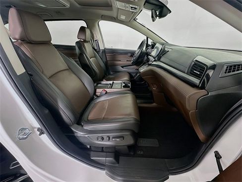 Certified 2025 Honda Odyssey Elite image 6