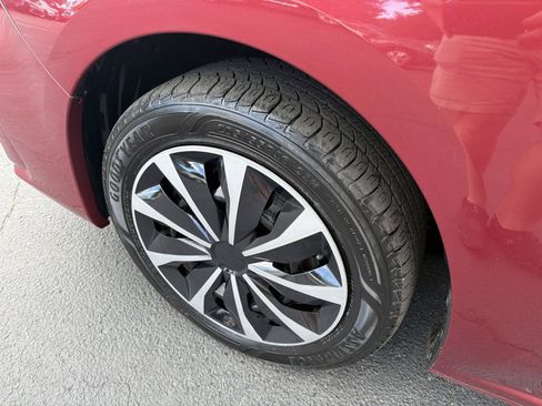 Used 2019 Subaru Impreza 2.0i w/ Eyesight AWD/4WD image 9