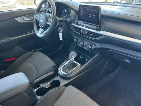 Used 2023 Kia Forte LXS FWD image 15