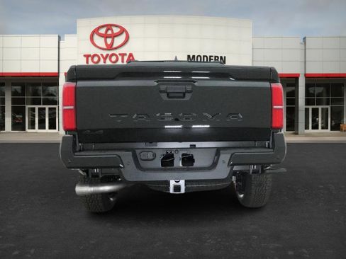 New 2025 Toyota Tacoma TRD Off-Road image 17
